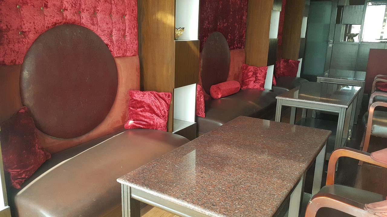 Savoey Hotel Lahore Buitenkant foto