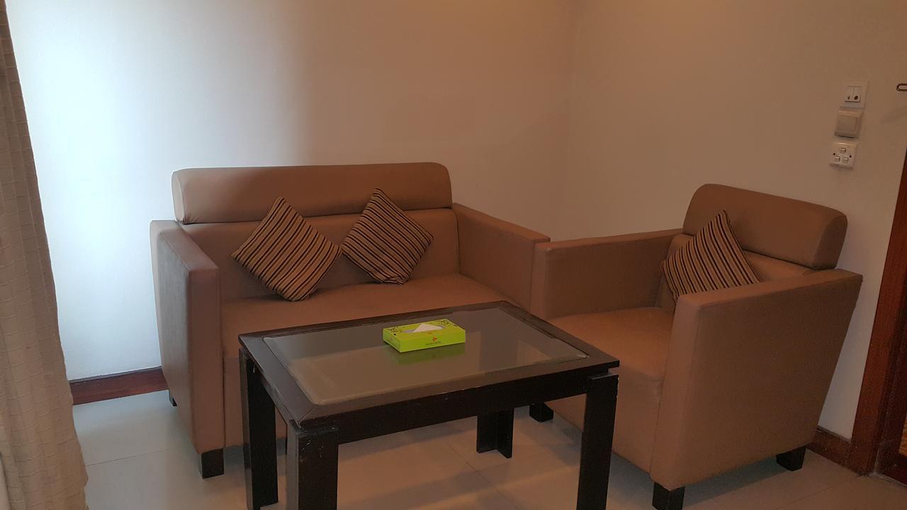 Savoey Hotel Lahore Buitenkant foto
